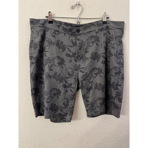 Travis Mathew heather gray hybrid leaves print Inlet golf shorts mens size 40 - Picture 1 of 5